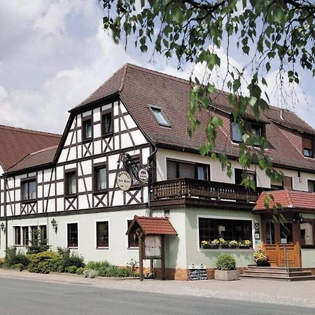 Landgasthof - Hotel Zum Stern Linden  Buitenkant foto